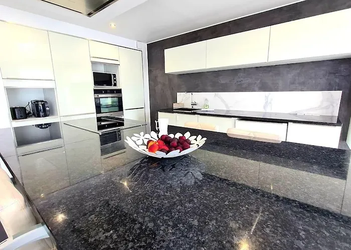 Grand Avec Vue Magnifique - Vercors - Experience Unique - Wifi Gratuit * Гренобль